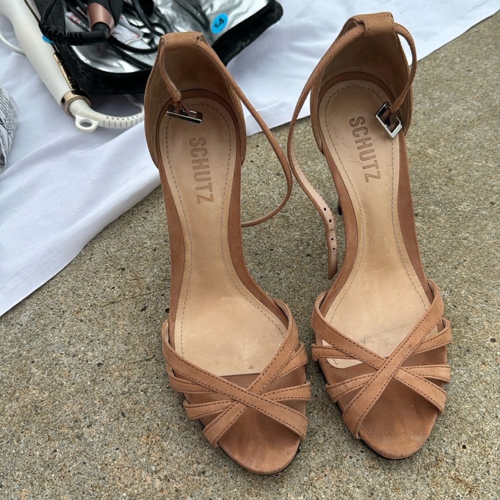 Tan Heels